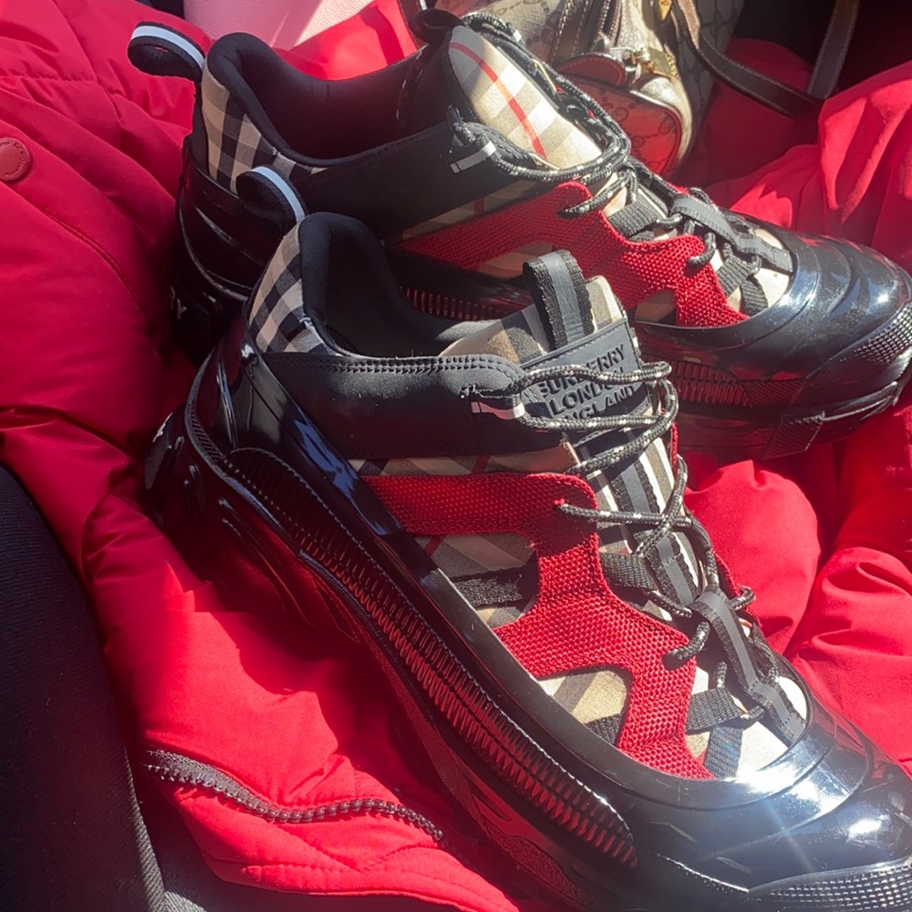 Burberry men’s shoes
